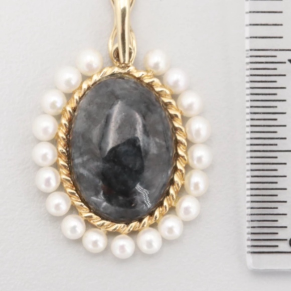 14K Yellow Gold Cultured Pearl and Jadeite Enhance - Picture 2 of 4